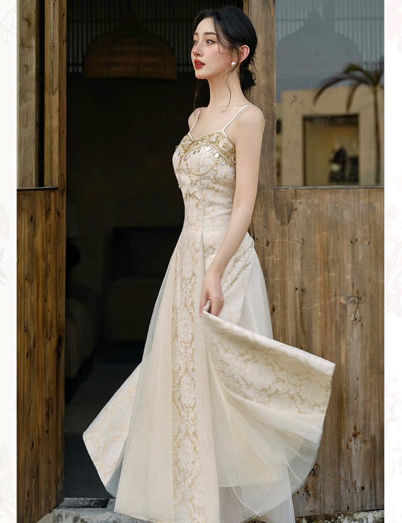 Adriata Pearl Chain Baroque Royalcore Dress